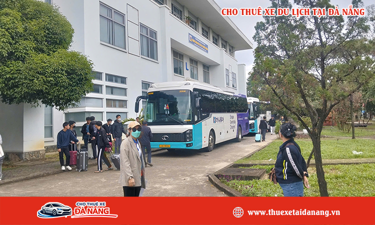 Cho thuê xe du lịch