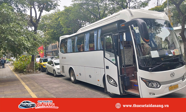 Kinh nghiệm thuê xe 29 chỗ